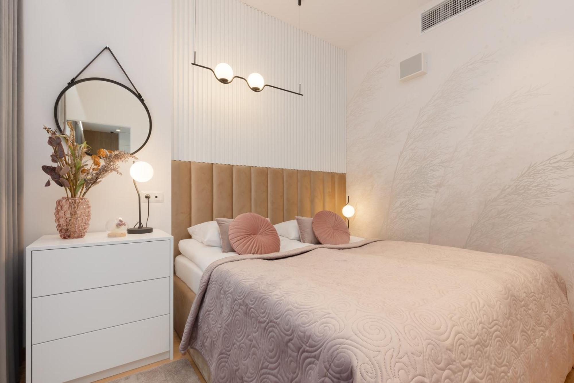 Exceptional Business Apartments By Noclegi Renters Warschau Exterior foto